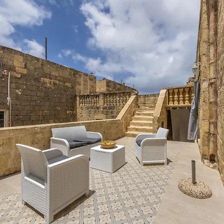 5 - Twin X 2 By Solea 3* Għarb